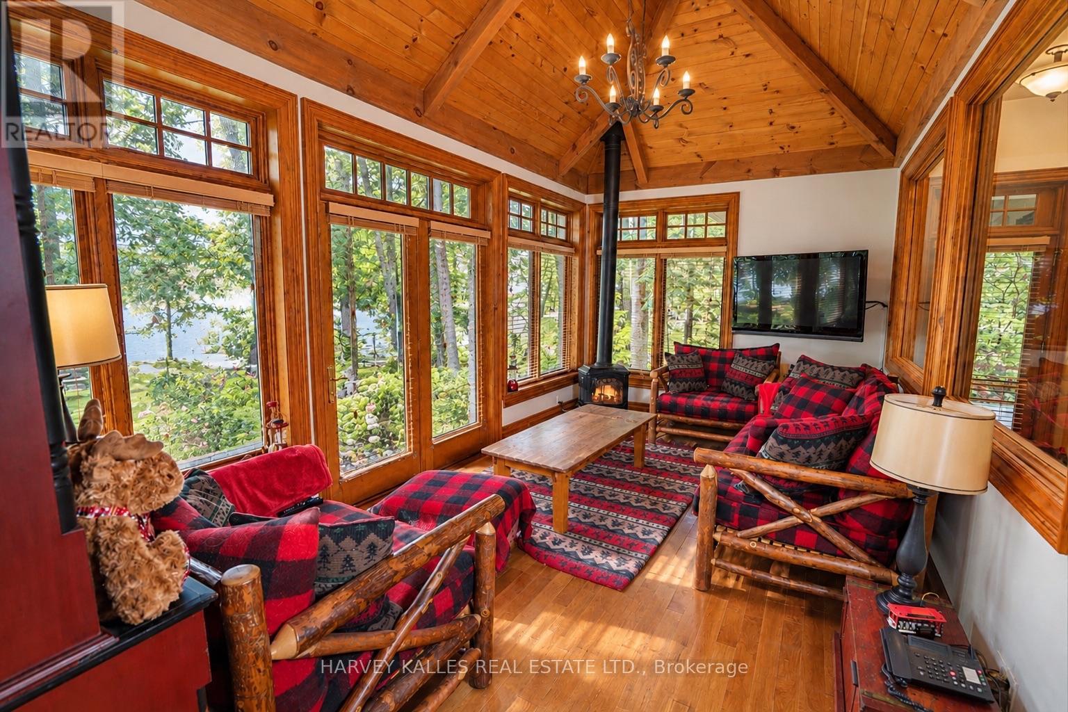 261 Sunrise Trail, Georgian Bay, Ontario L0K 1S0 - Photo 18 - X13885134