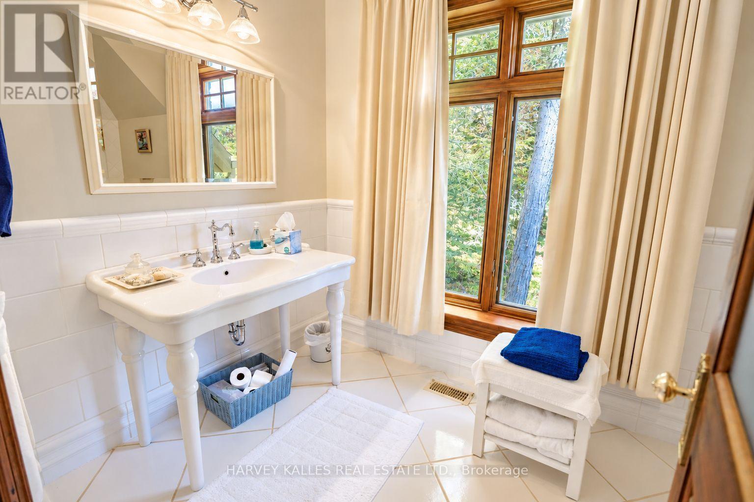 261 Sunrise Trail, Georgian Bay, Ontario L0K 1S0 - Photo 30 - X13885134