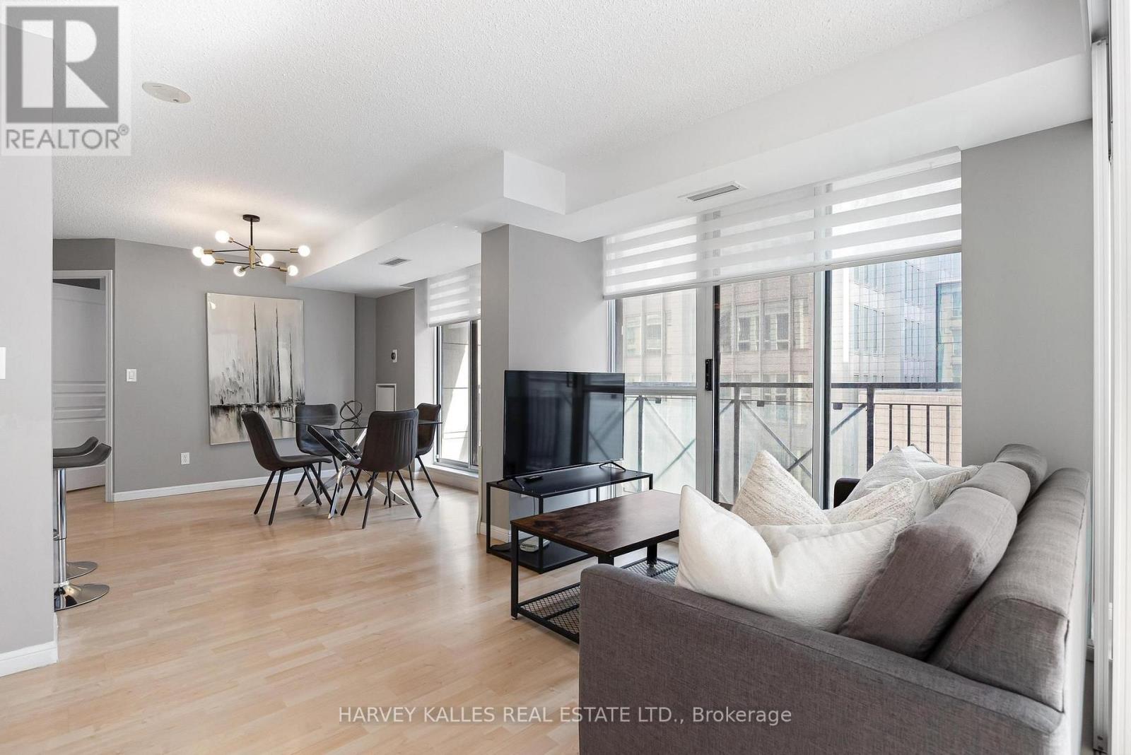 515 - 140 Simcoe Street, Toronto, Ontario M5H 4E9 - Photo 16 - C13885426