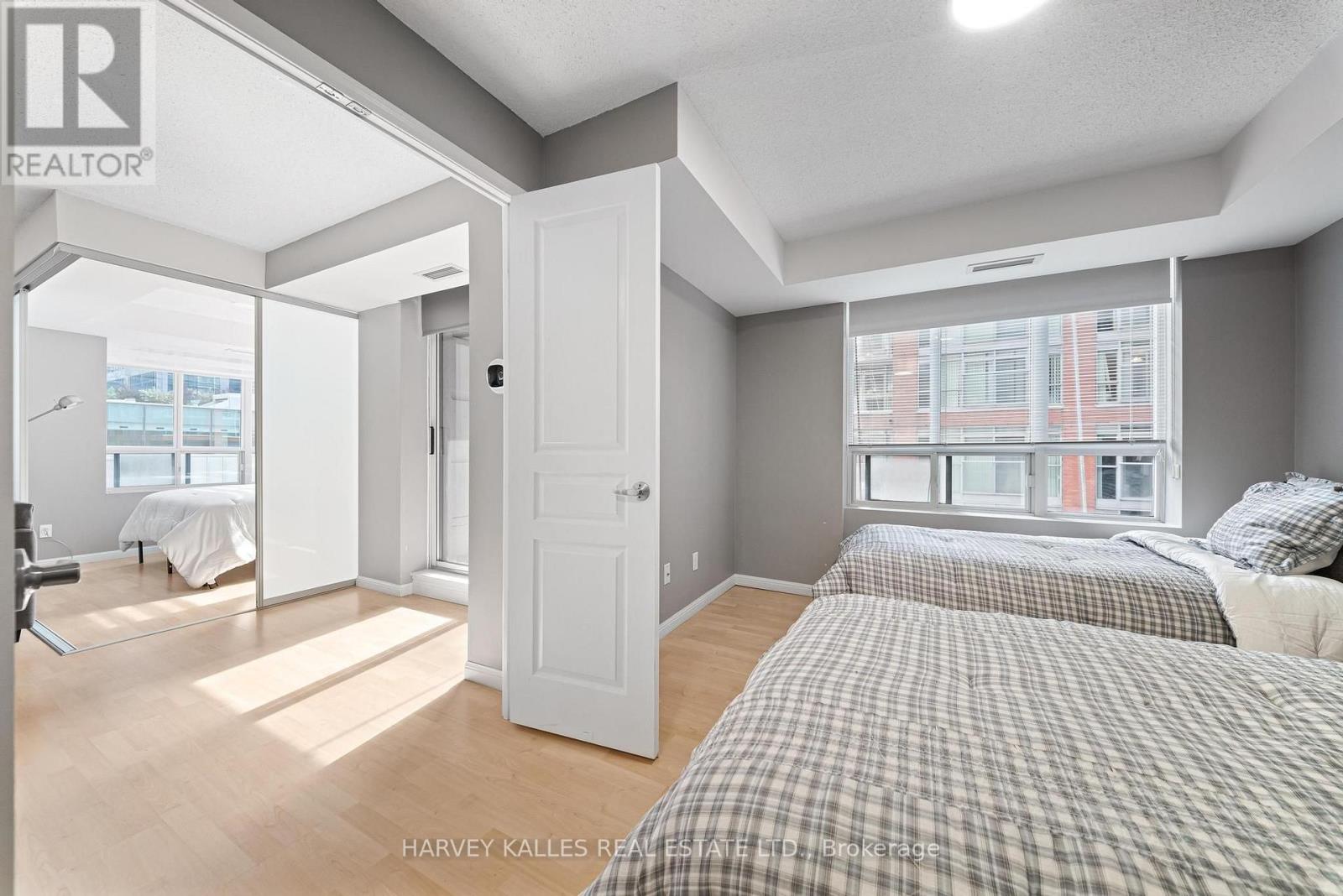 515 - 140 Simcoe Street, Toronto, Ontario M5H 4E9 - Photo 30 - C13885426
