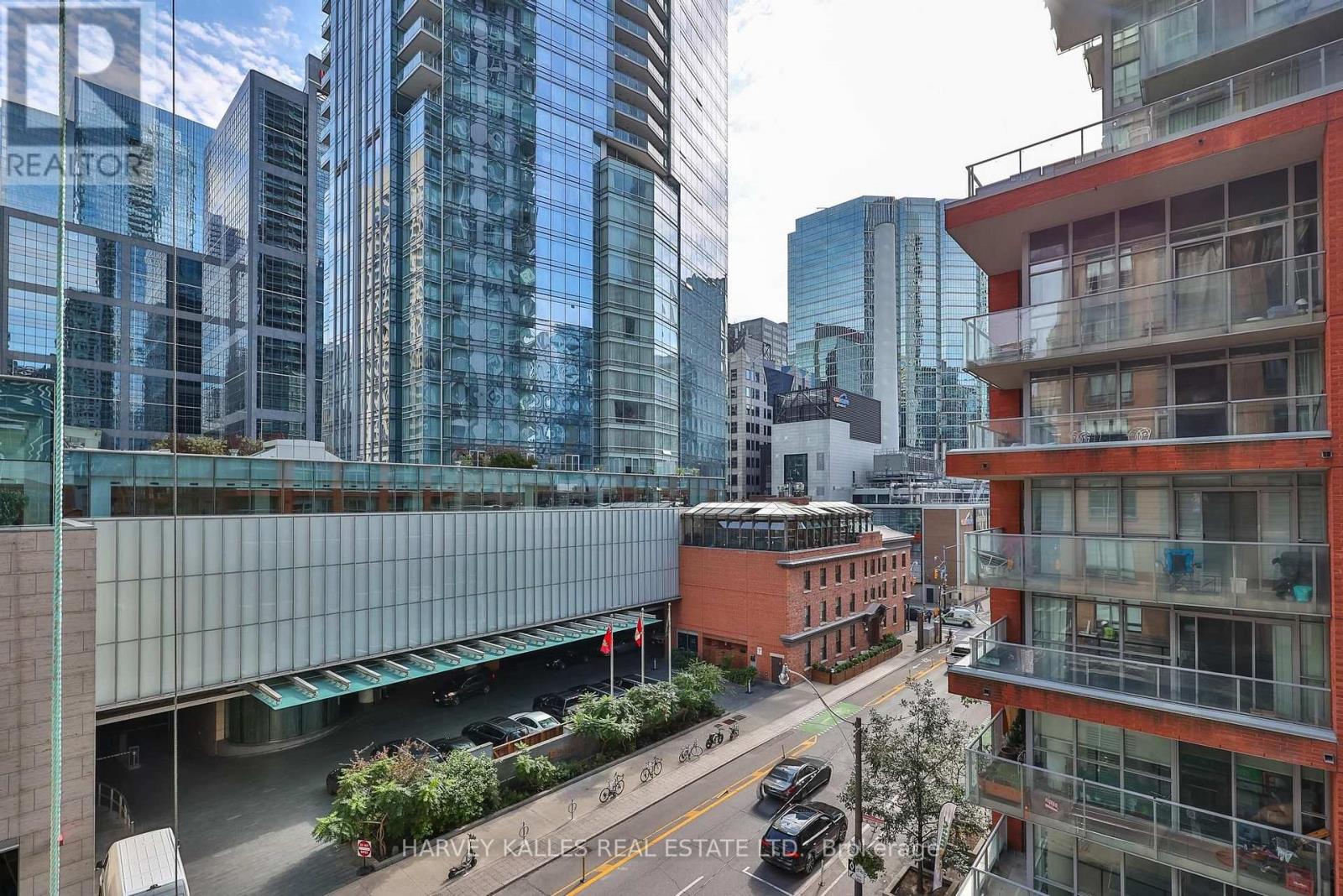 515 - 140 Simcoe Street, Toronto, Ontario M5H 4E9 - Photo 35 - C13885426