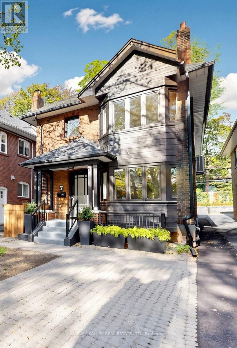 LOWER - 7 TULLIS DRIVE, Toronto, Ontario
