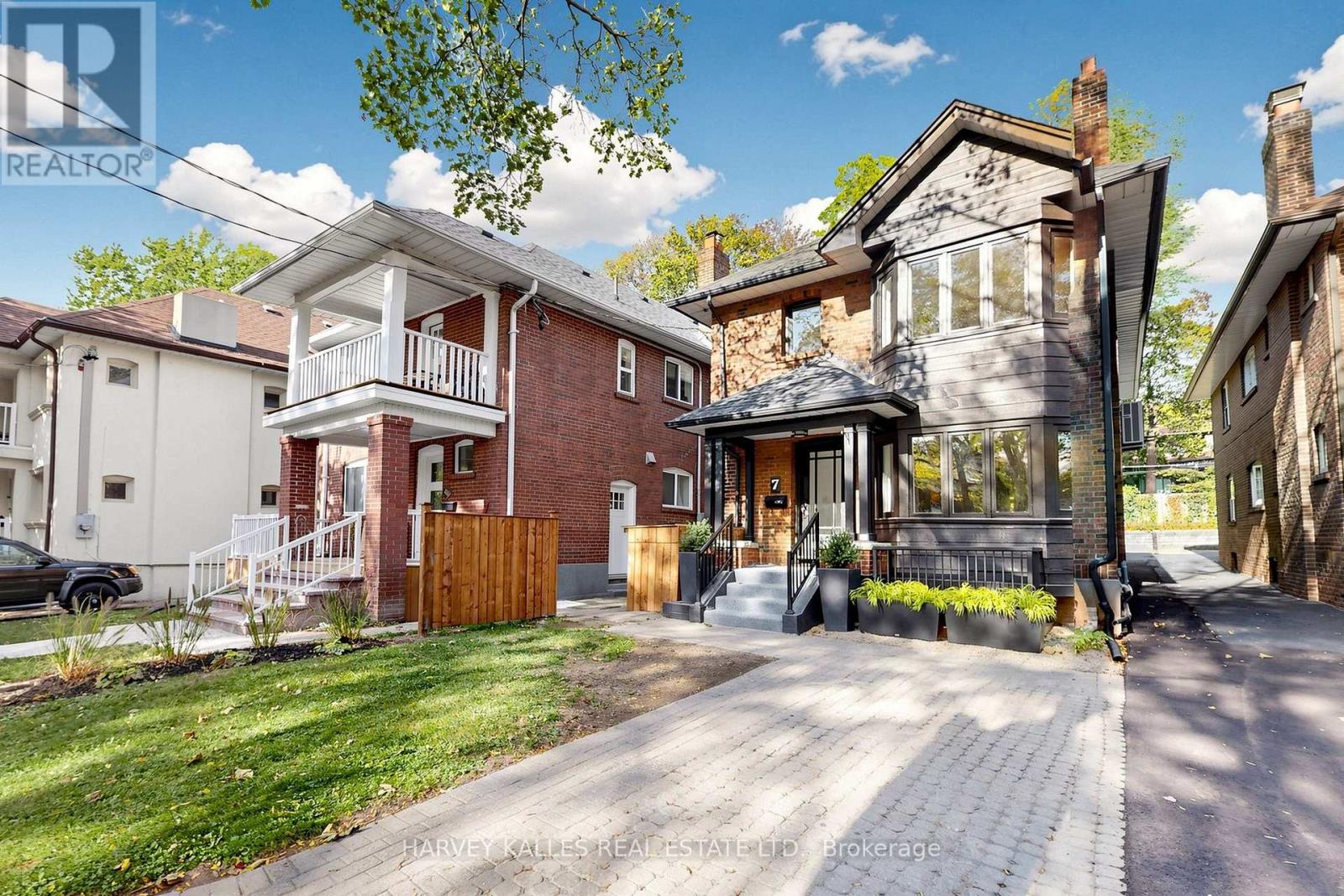 Lower - 7 Tullis Drive, Toronto, Ontario  M4S 2E2 - Photo 5 - C13885968