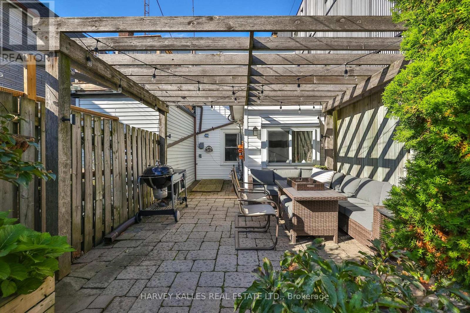 495 Roxton Road, Toronto, Ontario M6G 3R5 - Photo 25 - C13886498