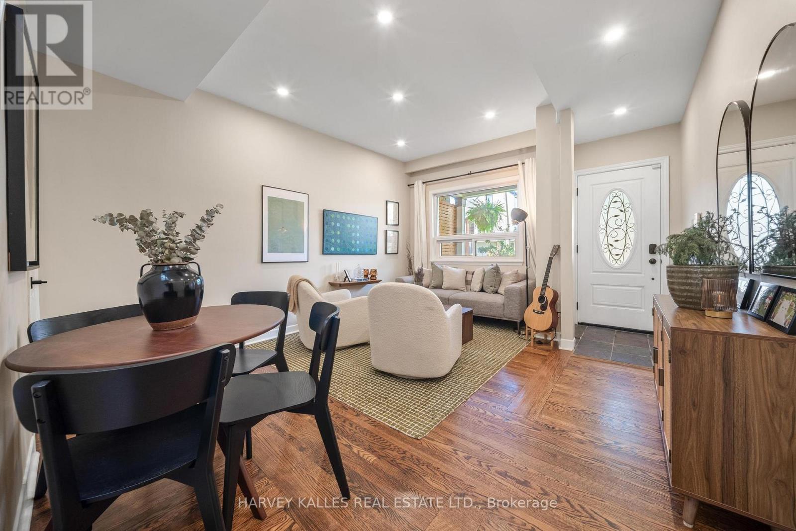 495 Roxton Road, Toronto, Ontario M6G 3R5 - Photo 4 - C13886498
