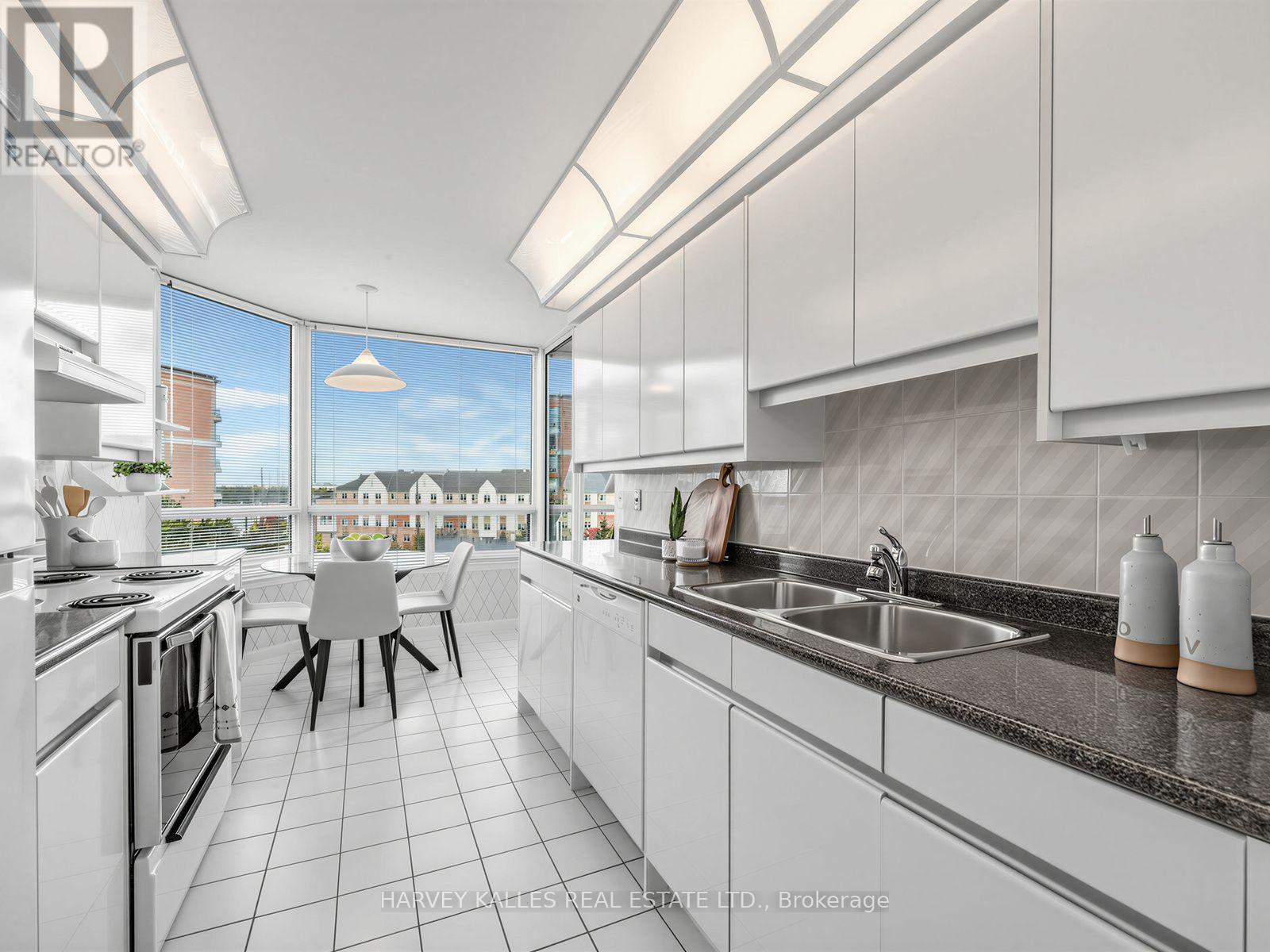 707 - 120 Promenade Circle, Vaughan, Ontario L4J 7W9 - Photo 19 - N14010464