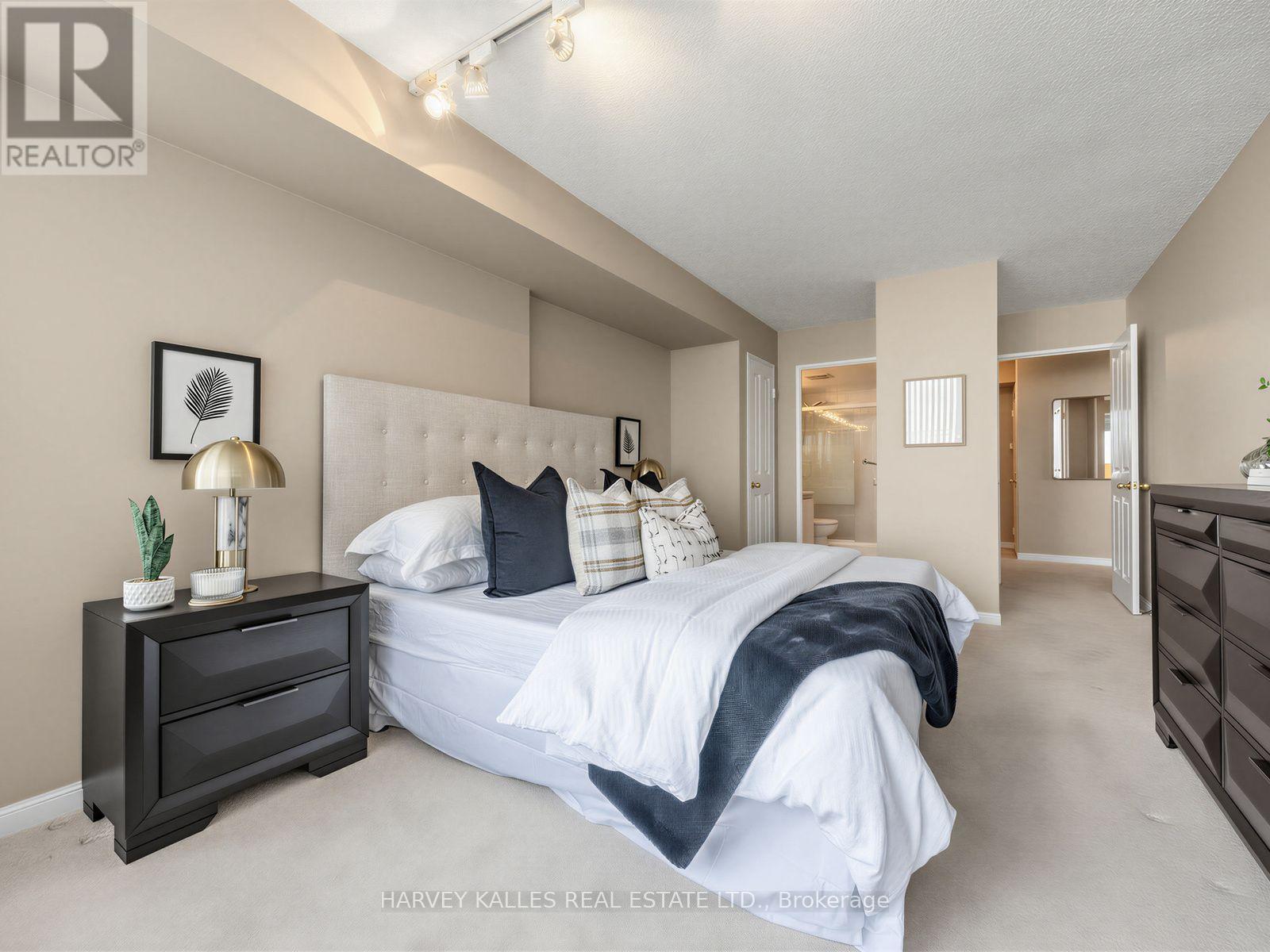 707 - 120 Promenade Circle, Vaughan, Ontario L4J 7W9 - Photo 24 - N14010464