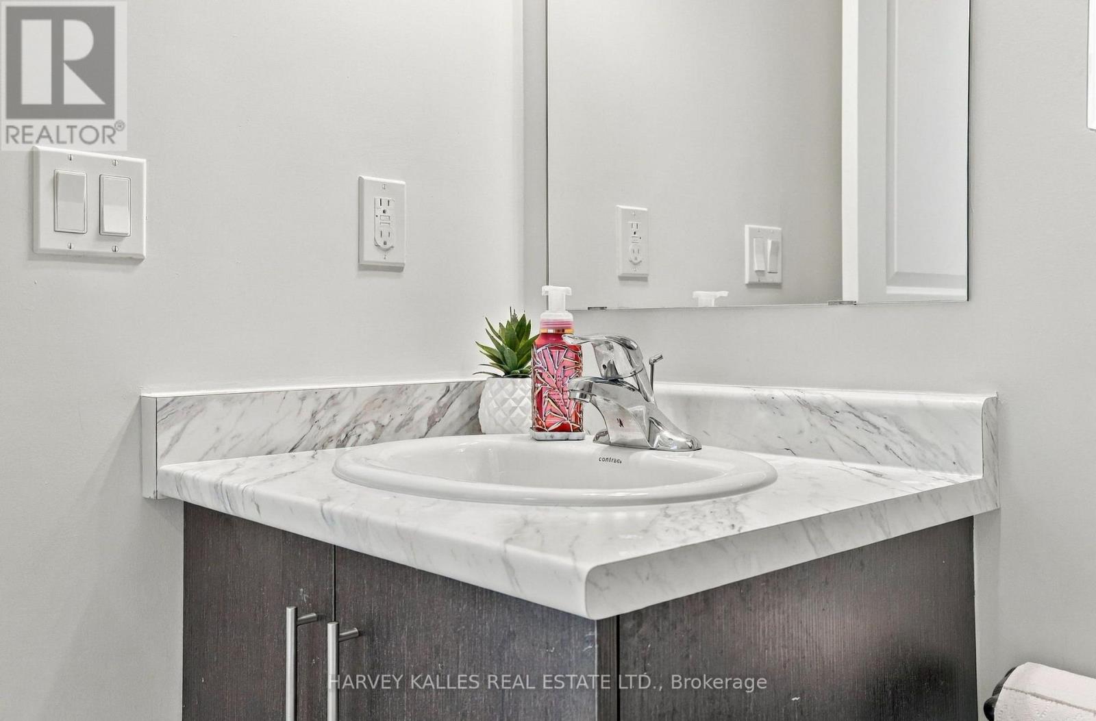 22 - 145 Long Branch Avenue, Toronto, Ontario M8W 0A9 - Photo 38 - W14009938