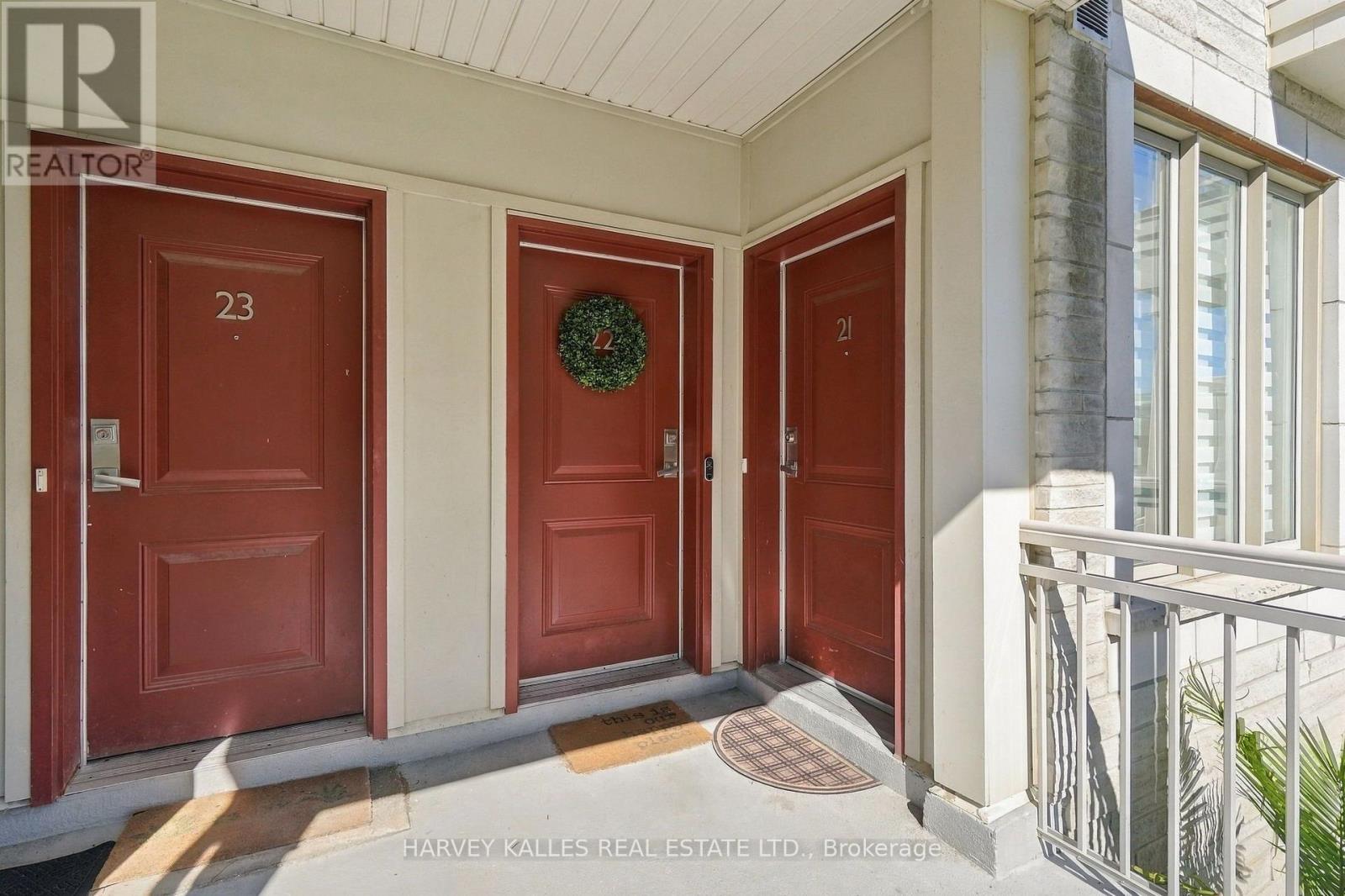 22 - 145 Long Branch Avenue, Toronto, Ontario M8W 0A9 - Photo 49 - W14009938