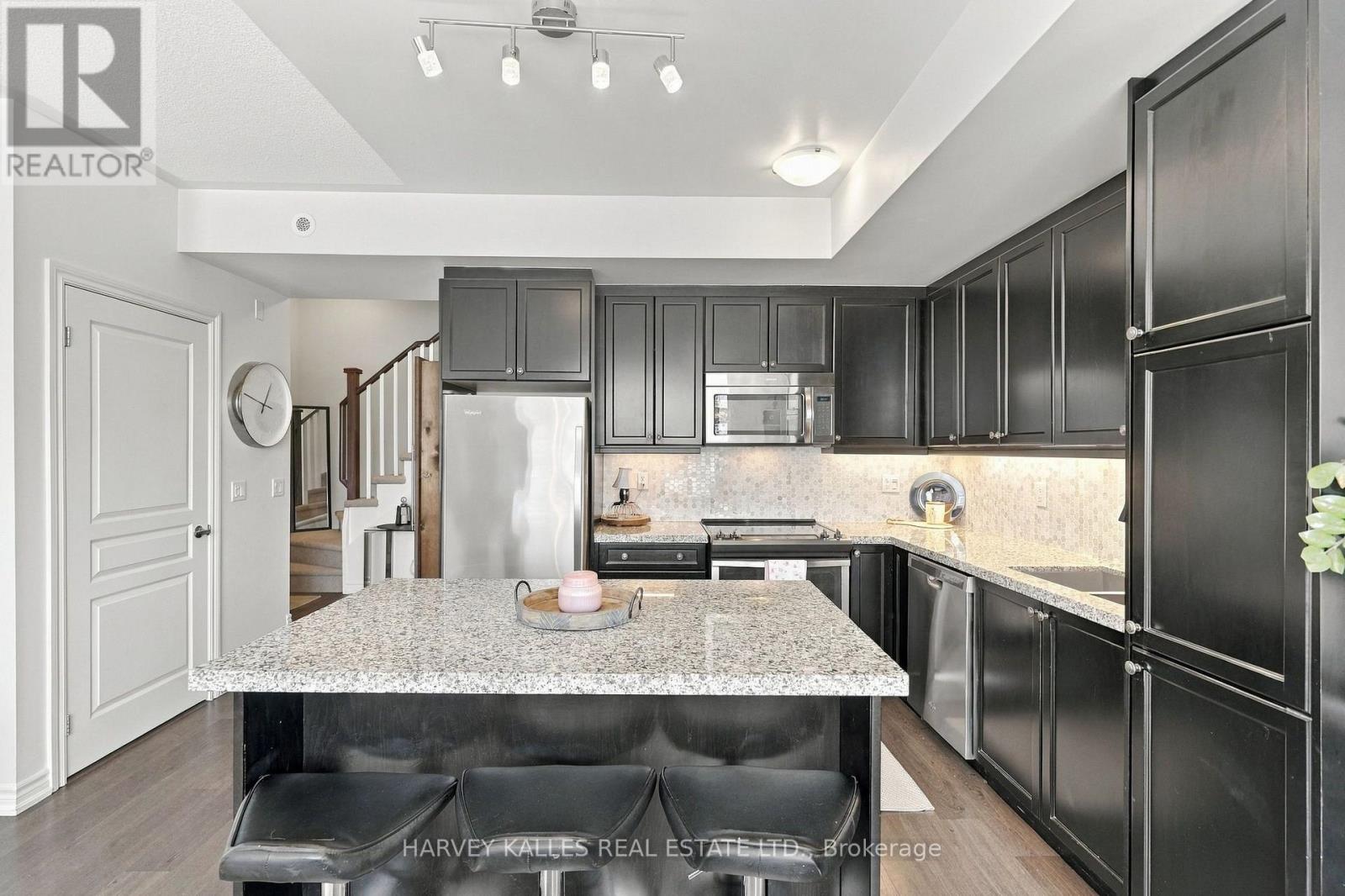 22 - 145 Long Branch Avenue, Toronto, Ontario M8W 0A9 - Photo 6 - W14009938