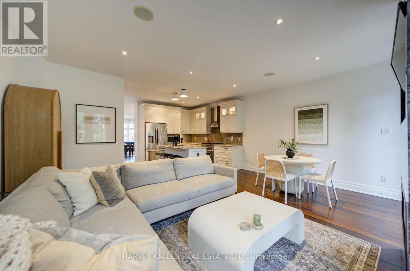 328 Douglas Avenue, Toronto, Ontario M5M 1H1 - Photo 20 - C14020896