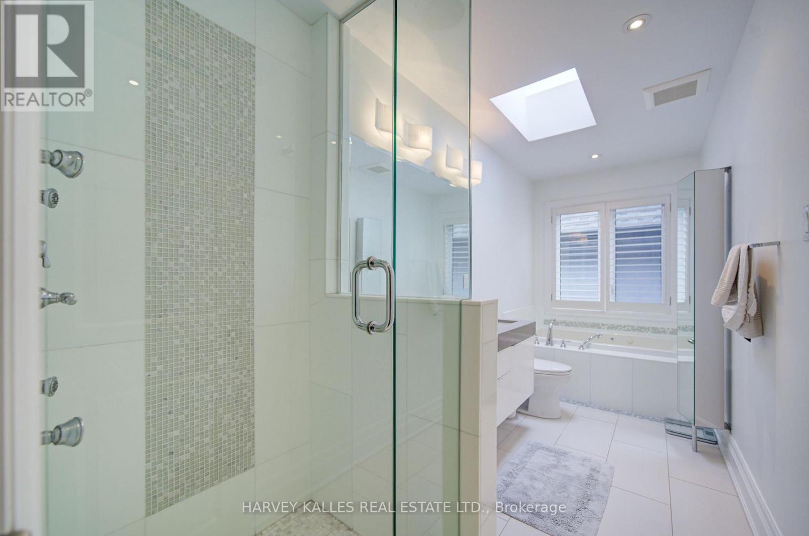 328 Douglas Avenue, Toronto, Ontario M5M 1H1 - Photo 25 - C14020896