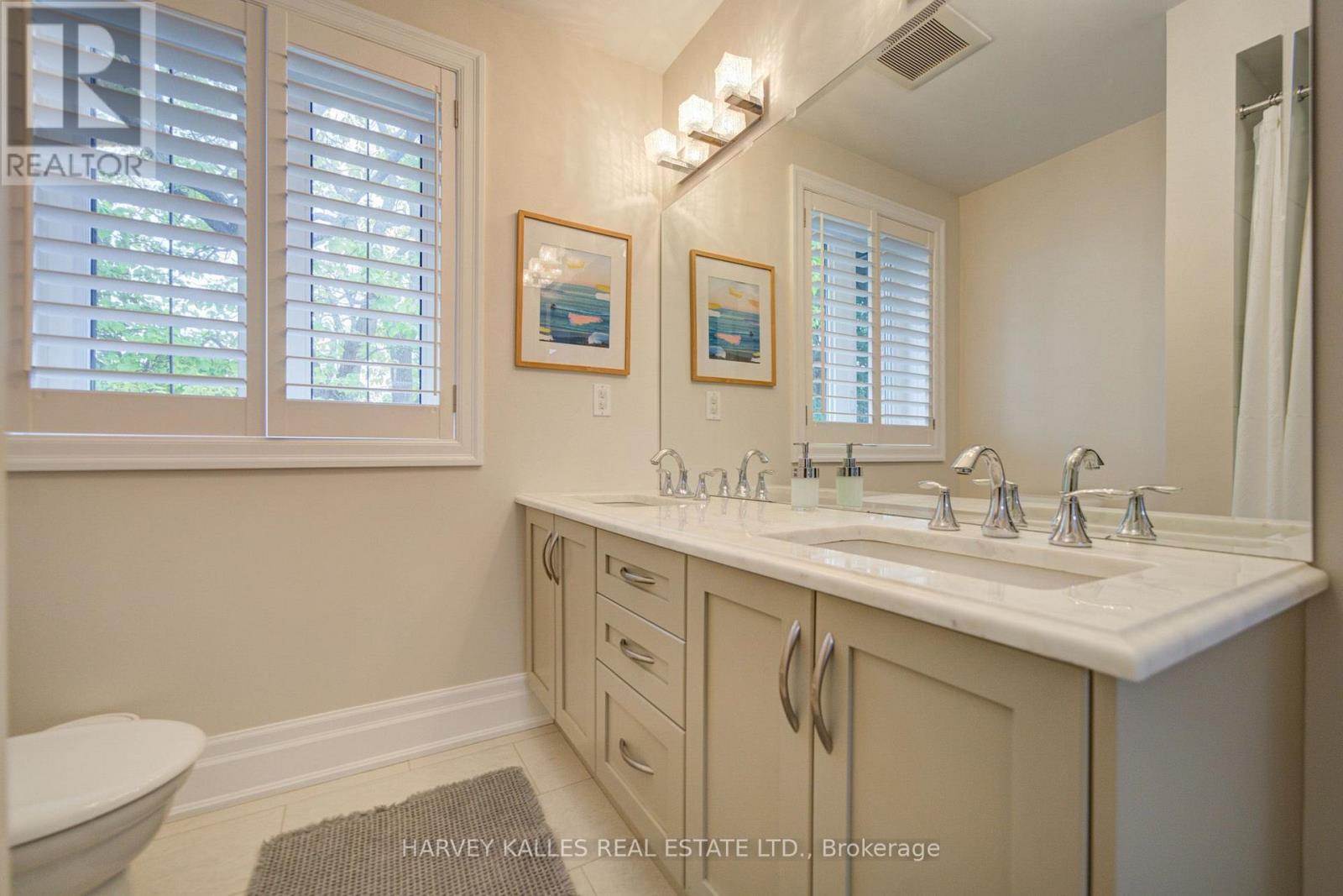 328 Douglas Avenue, Toronto, Ontario M5M 1H1 - Photo 33 - C14020896