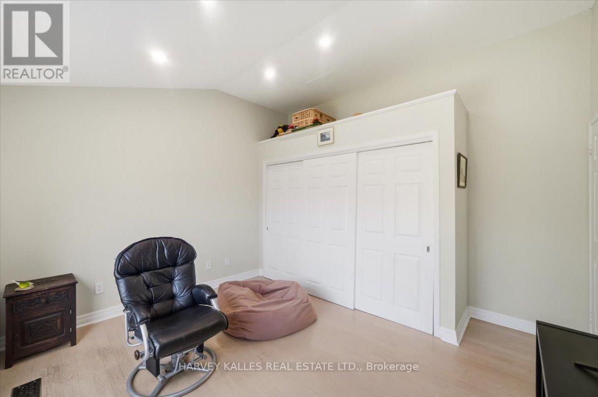 72 Walmer Road, Richmond Hill, Ontario  L4C 3X1 - Photo 32 - N14031946