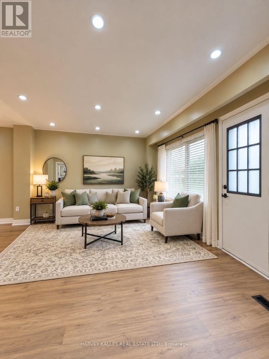 40 - 441 Military Trail, Toronto, Ontario M1E 4E8 - Photo 2 - E14032020