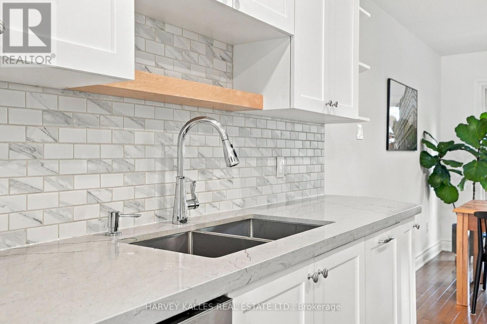4181 Stonemason Crescent, Mississauga, Ontario  L5L 2Z6 - Photo 10 - W14032120