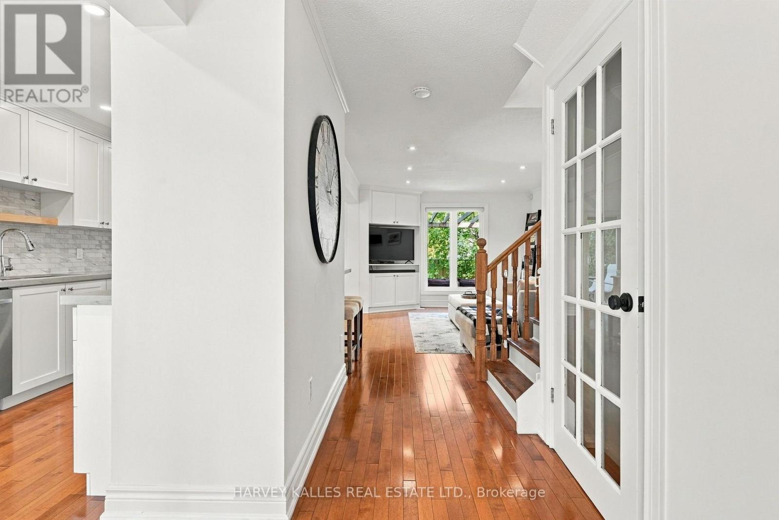 4181 Stonemason Crescent, Mississauga, Ontario  L5L 2Z6 - Photo 4 - W14032120