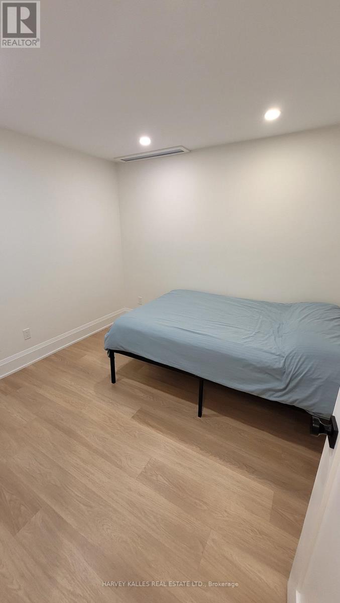 Lower - 66 Argyle Street, Toronto, Ontario M6J 1N9 - Photo 13 - C14032222