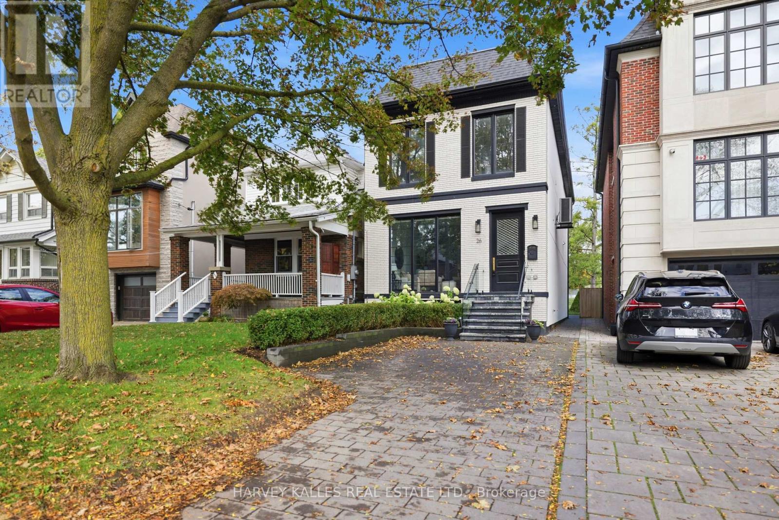 26 ST GERMAIN AVENUE, Toronto, Ontario