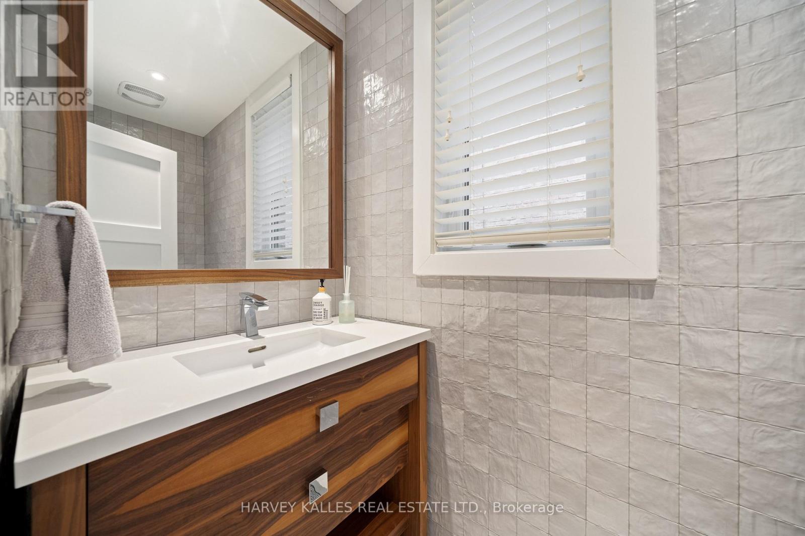 434 Bedford Park Avenue, Toronto, Ontario  M5M 1K1 - Photo 21 - C14032740