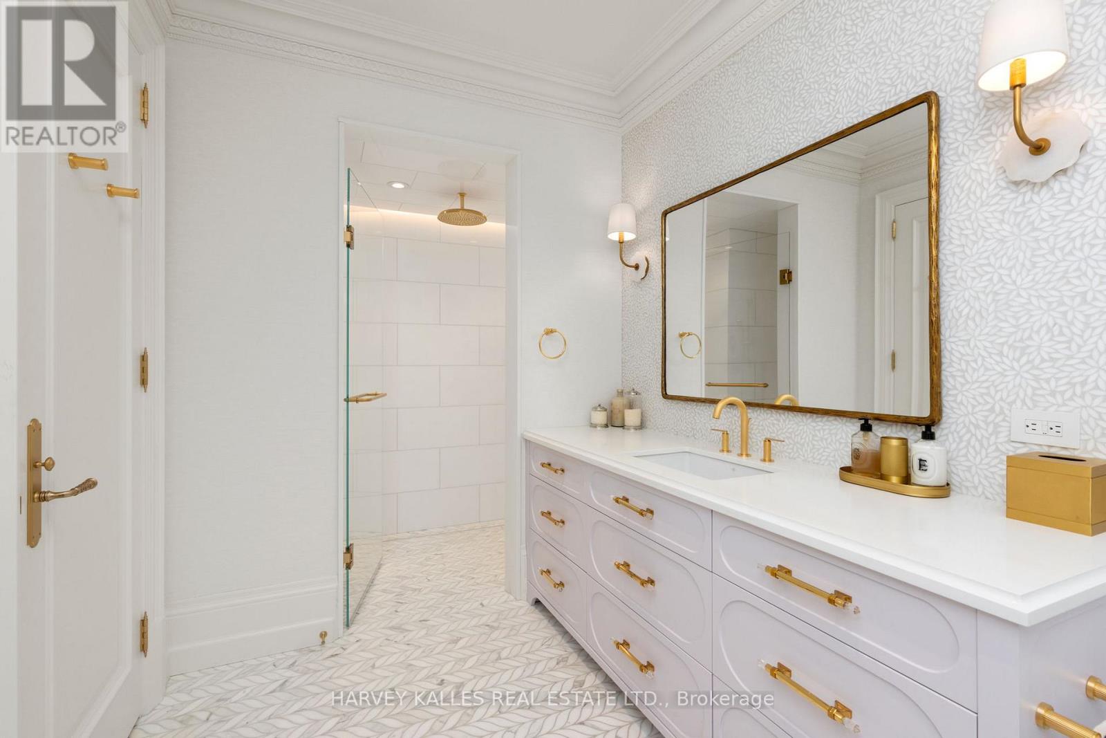 221 Forest Hill Road, Toronto, Ontario M5P 2N3 - Photo 33 - C14033514