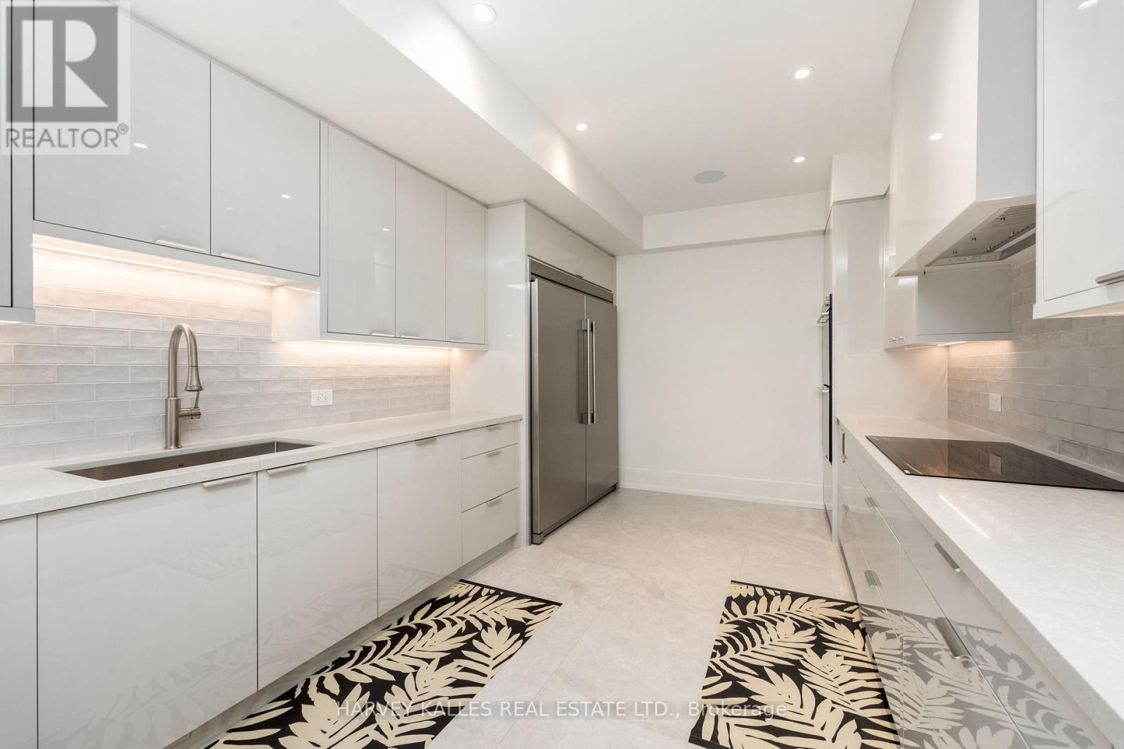 221 Forest Hill Road, Toronto, Ontario M5P 2N3 - Photo 45 - C14033514