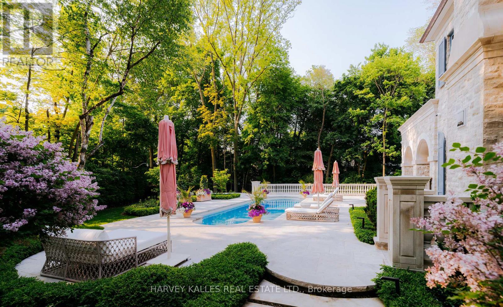 221 Forest Hill Road, Toronto, Ontario M5P 2N3 - Photo 49 - C14033514