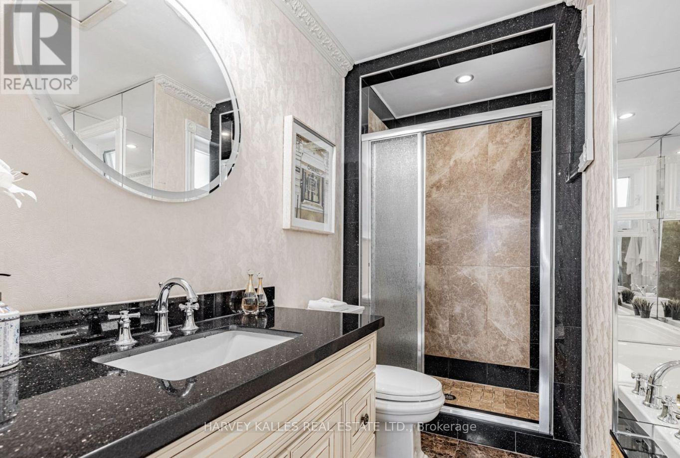 5 Parmbelle Crescent, Toronto, Ontario  M3A 3G5 - Photo 14 - C14033814
