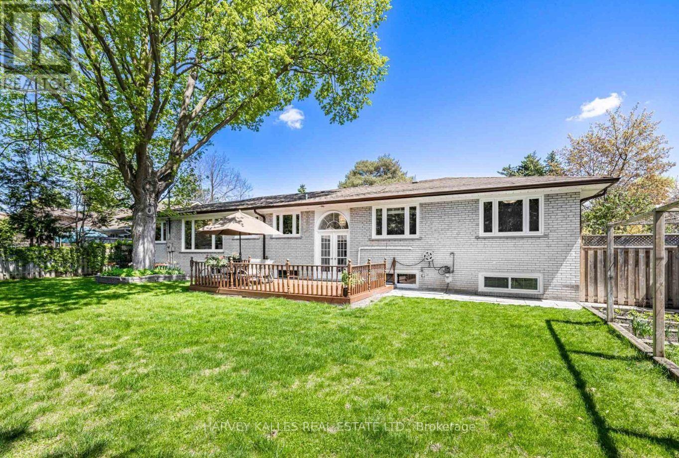 5 Parmbelle Crescent, Toronto, Ontario  M3A 3G5 - Photo 25 - C14033814