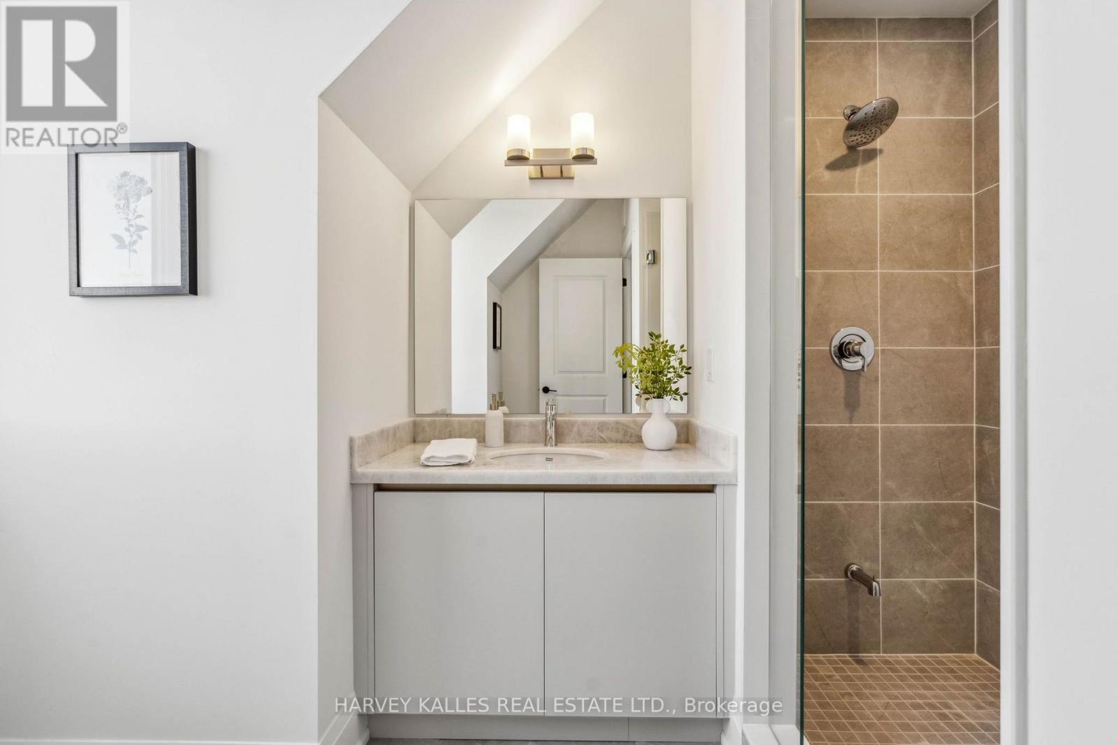 3 - 138 East Street, Oakville, Ontario  L6L 0H9 - Photo 31 - W14080856