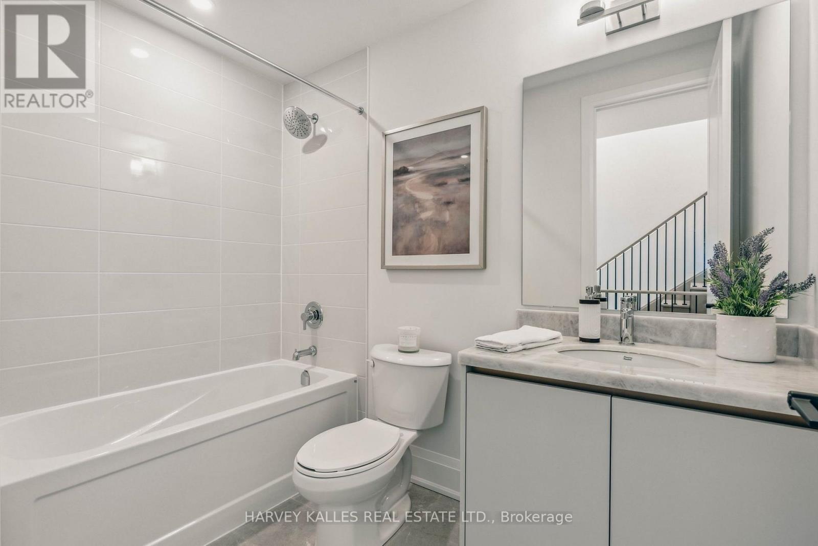 3 - 138 East Street, Oakville, Ontario  L6L 0H9 - Photo 6 - W14080856