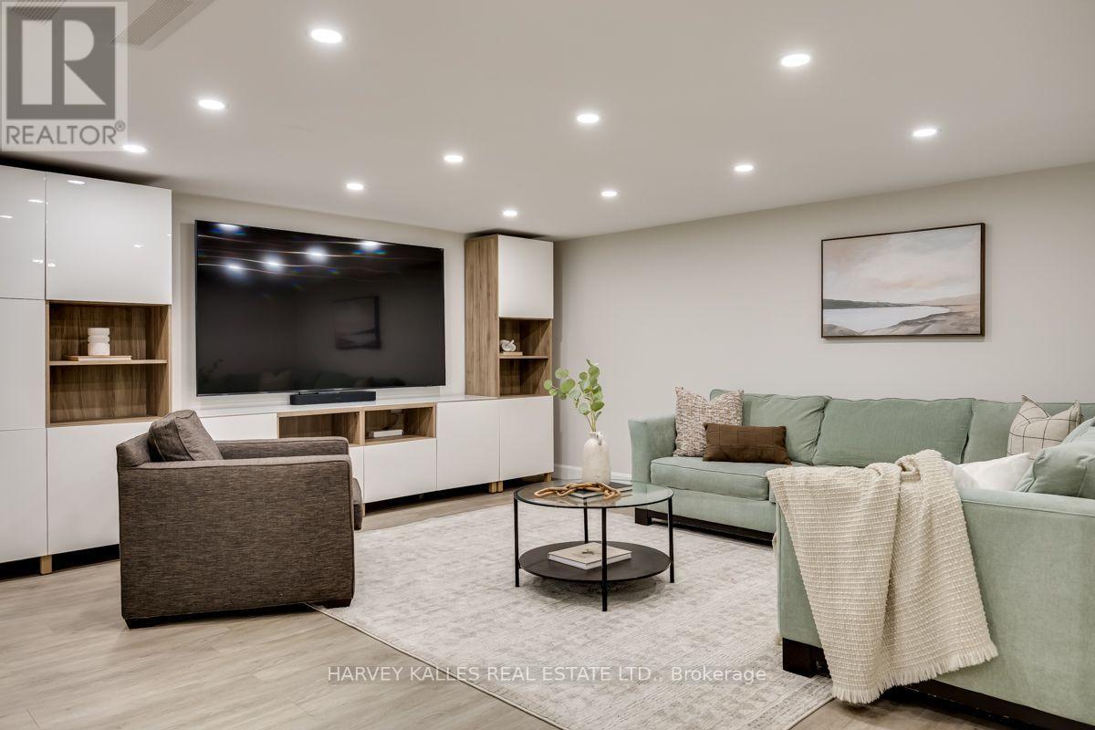 110 Chatsworth Drive, Toronto, Ontario  M4R 1R9 - Photo 33 - C14082822