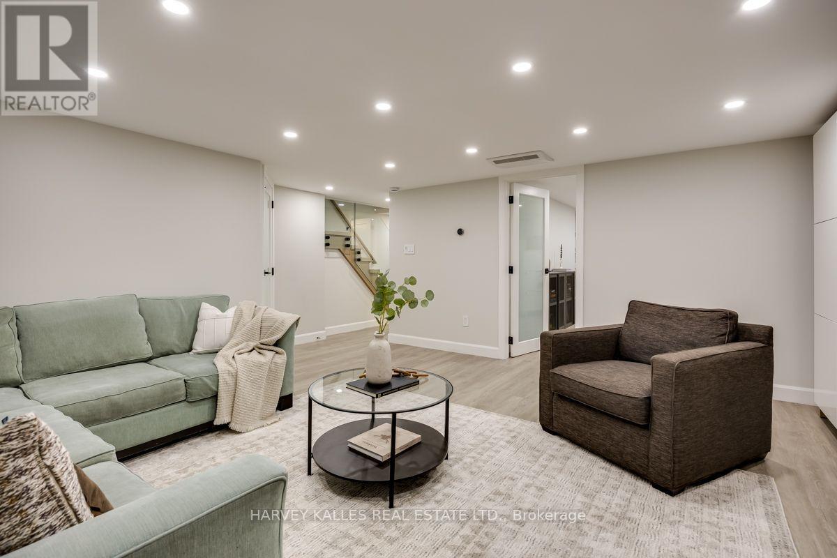 110 Chatsworth Drive, Toronto, Ontario  M4R 1R9 - Photo 35 - C14082822