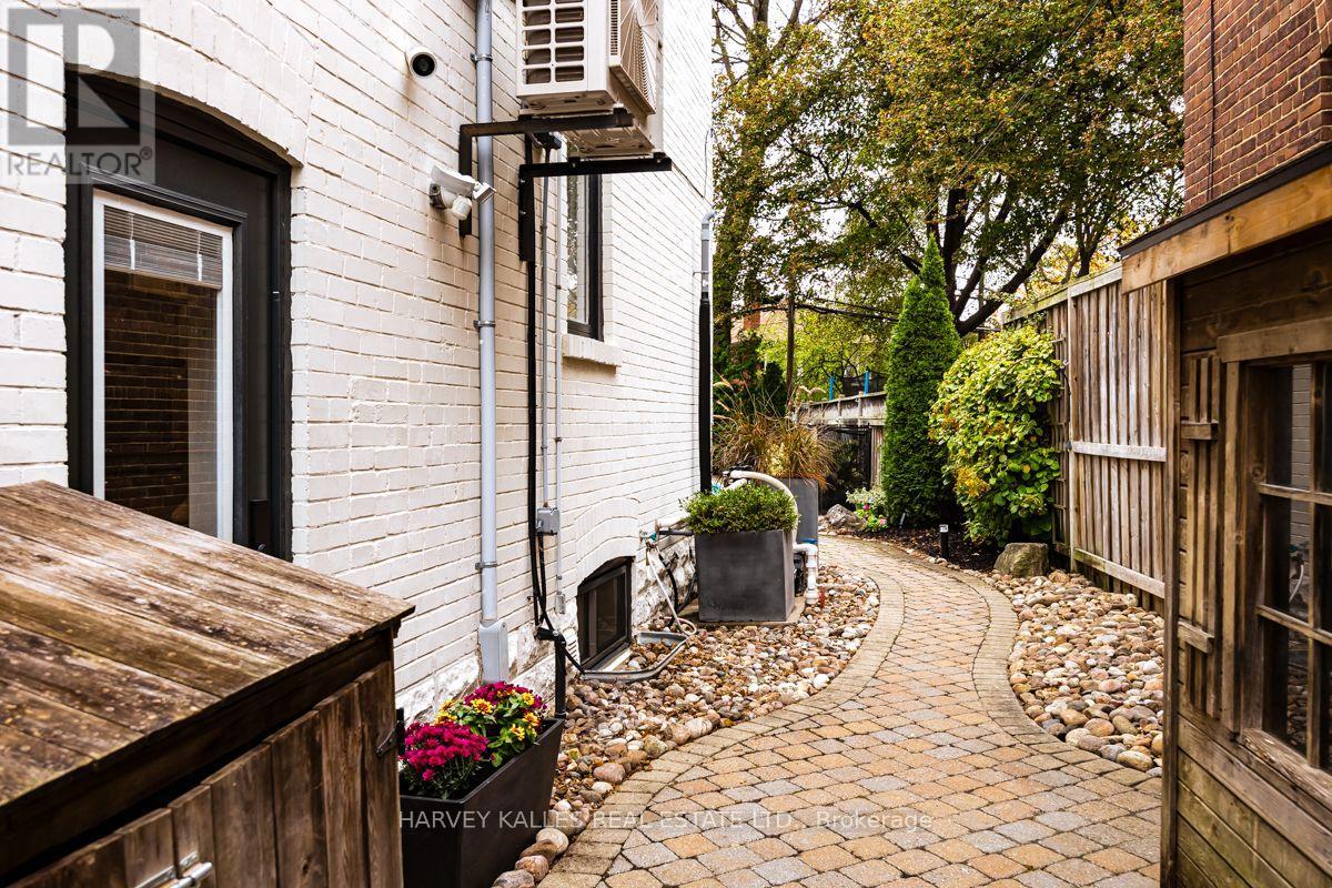 110 Chatsworth Drive, Toronto, Ontario  M4R 1R9 - Photo 43 - C14082822
