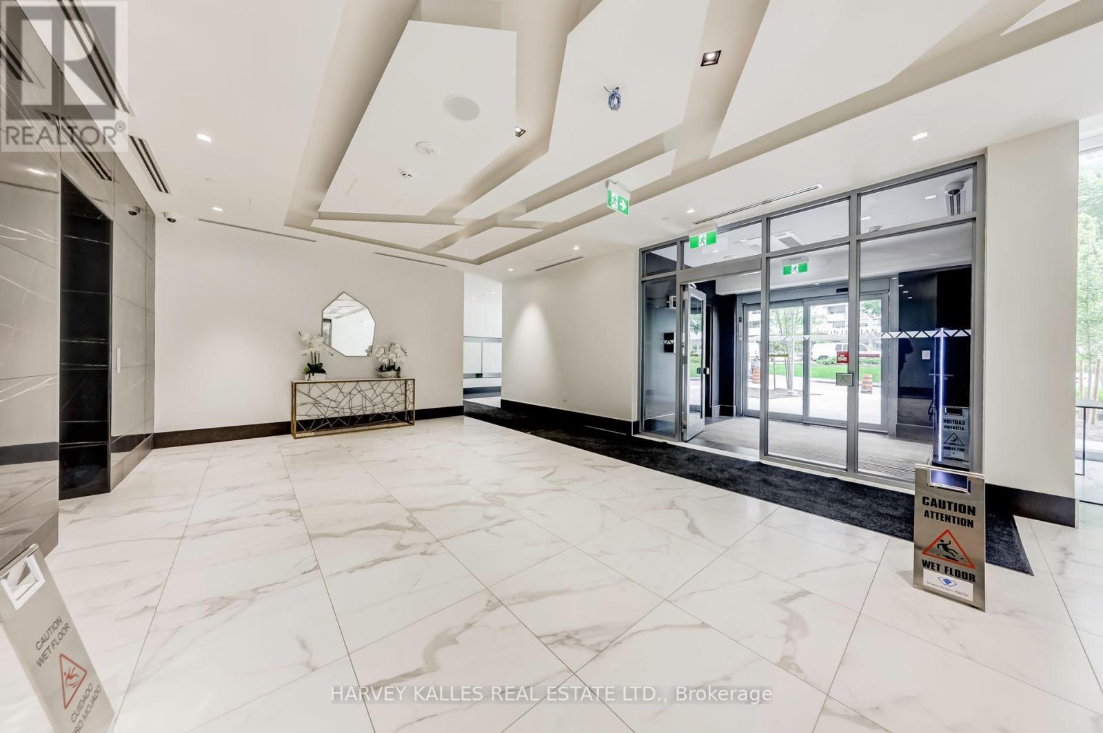 3415 - 50 Dunfield Avenue, Toronto, Ontario  M4S 0E4 - Photo 3 - C14089084