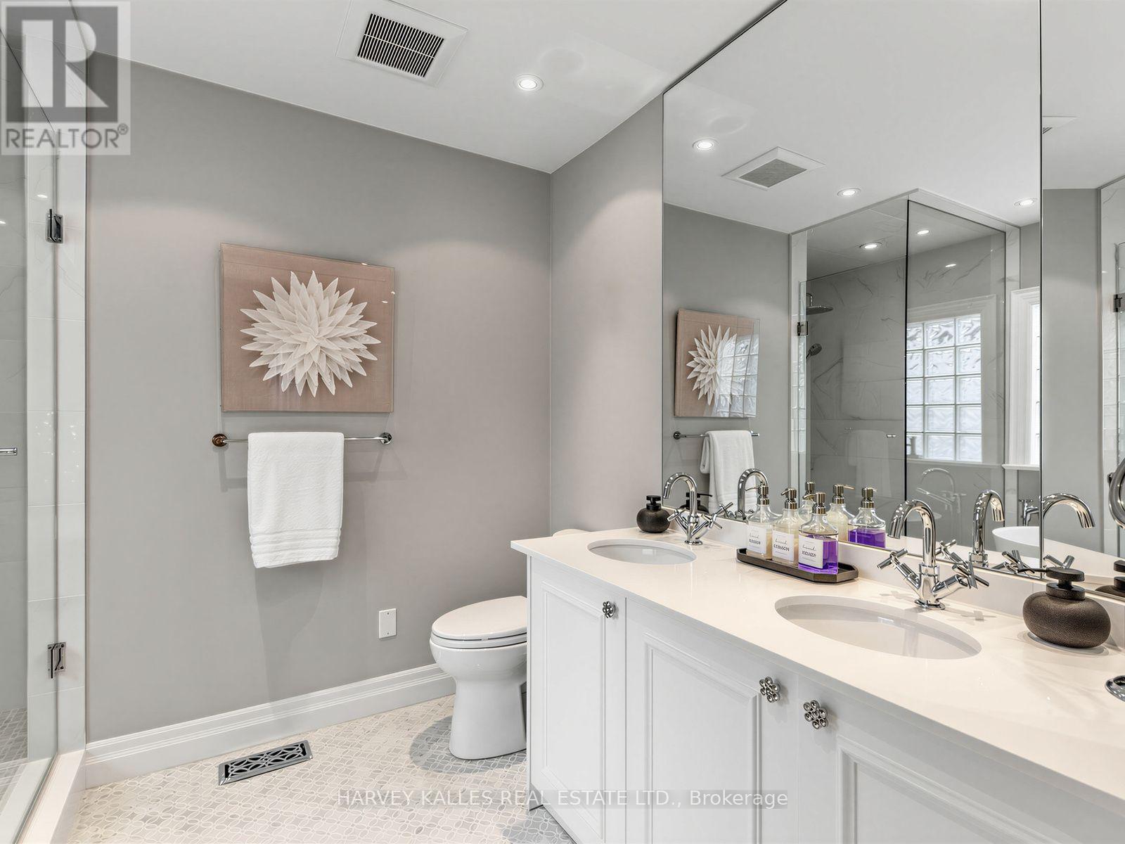 397 Brooke Avenue, Toronto, Ontario M5M 2L5 - Photo 11 - C14099904