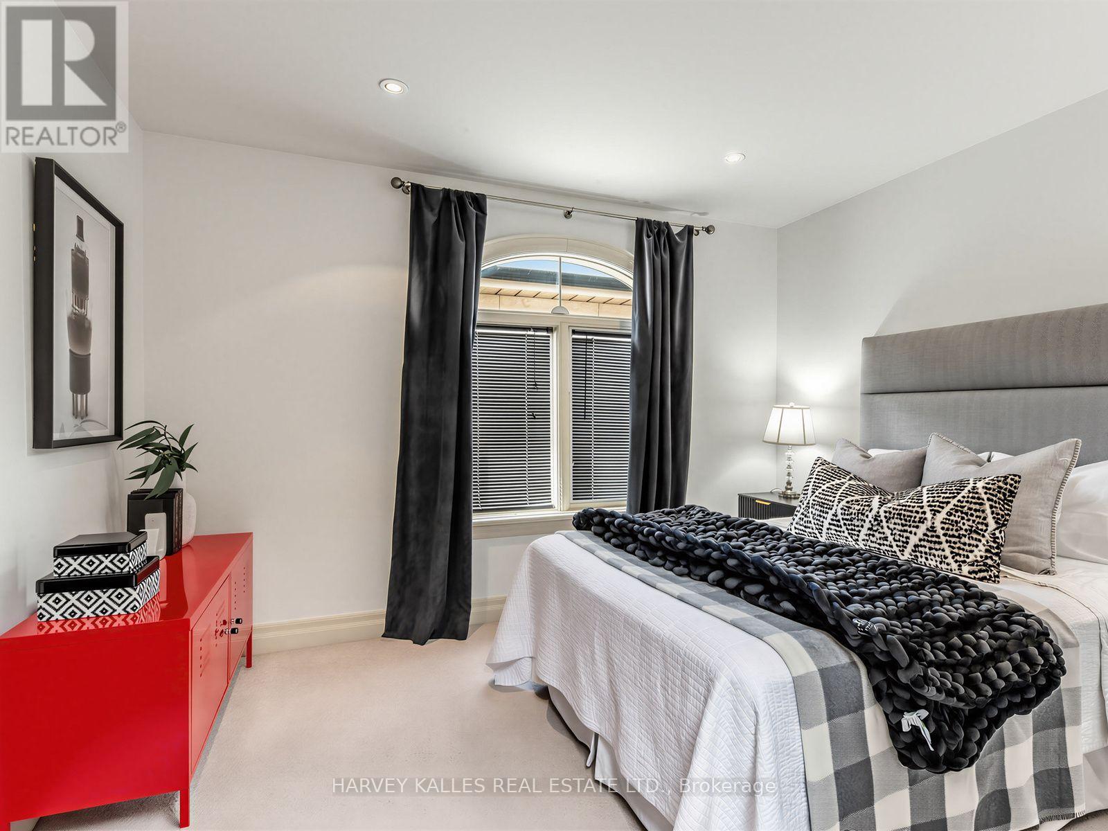397 Brooke Avenue, Toronto, Ontario M5M 2L5 - Photo 13 - C14099904