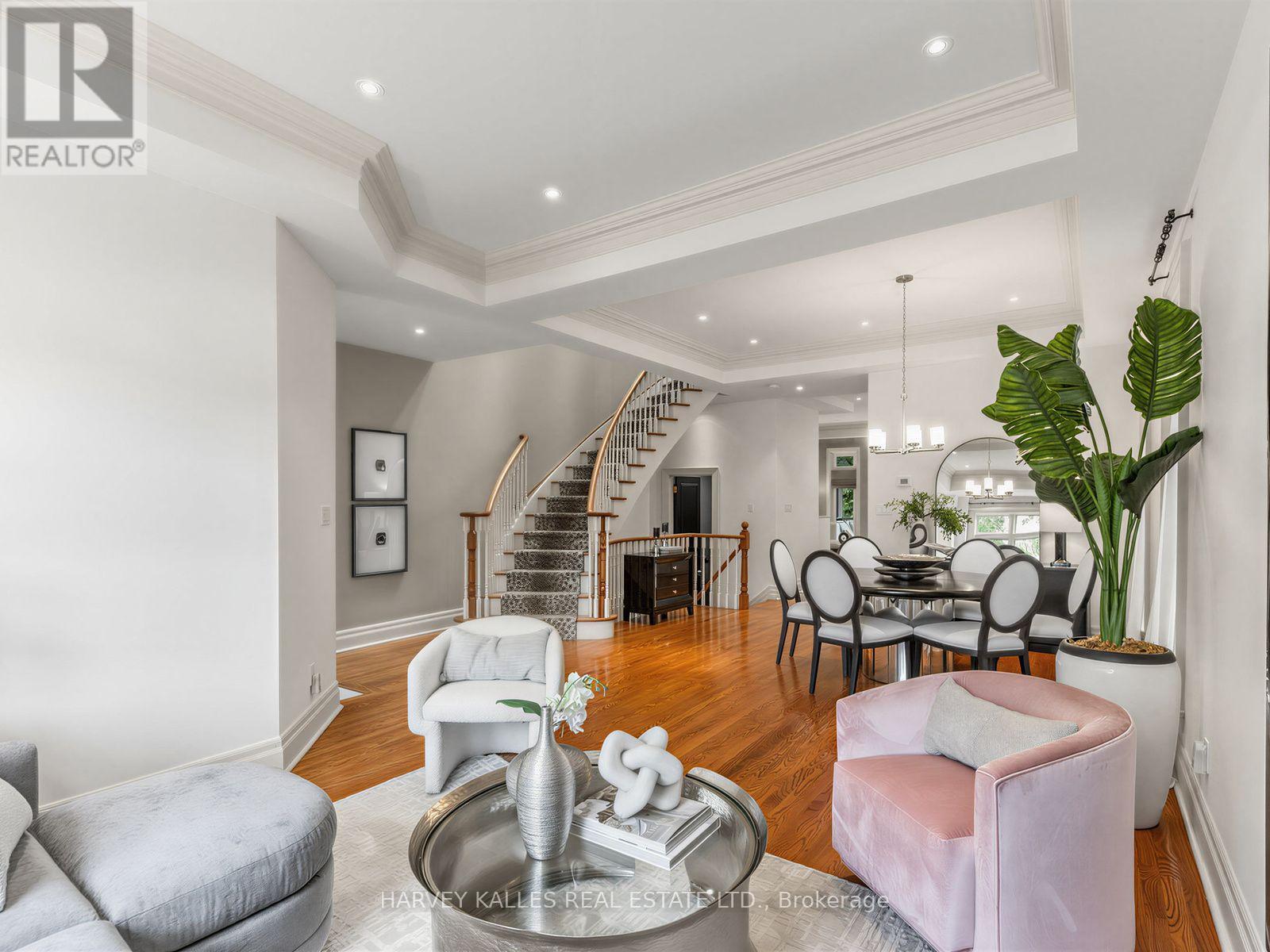 397 Brooke Avenue, Toronto, Ontario M5M 2L5 - Photo 4 - C14099904