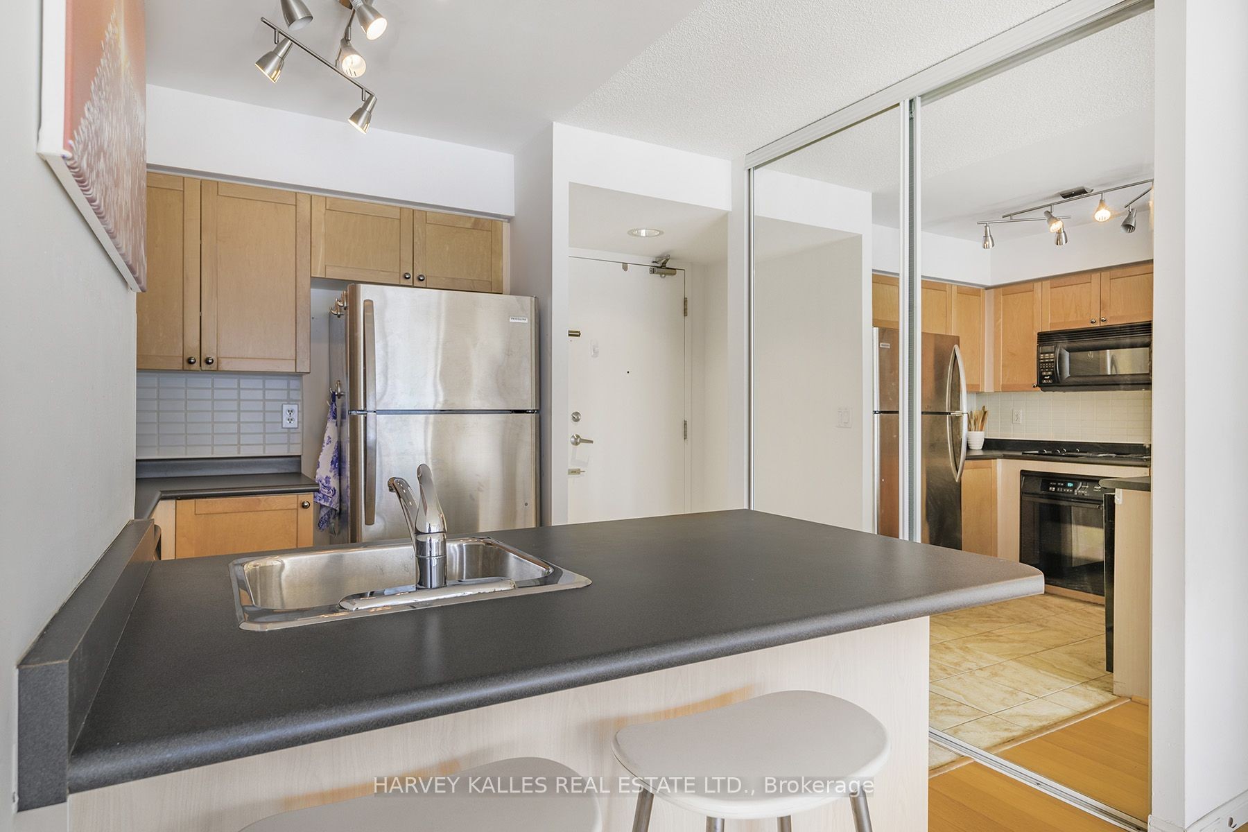 1009 - 311 Richmond Street E, Toronto, Ontario   - Photo 8 - C11944918