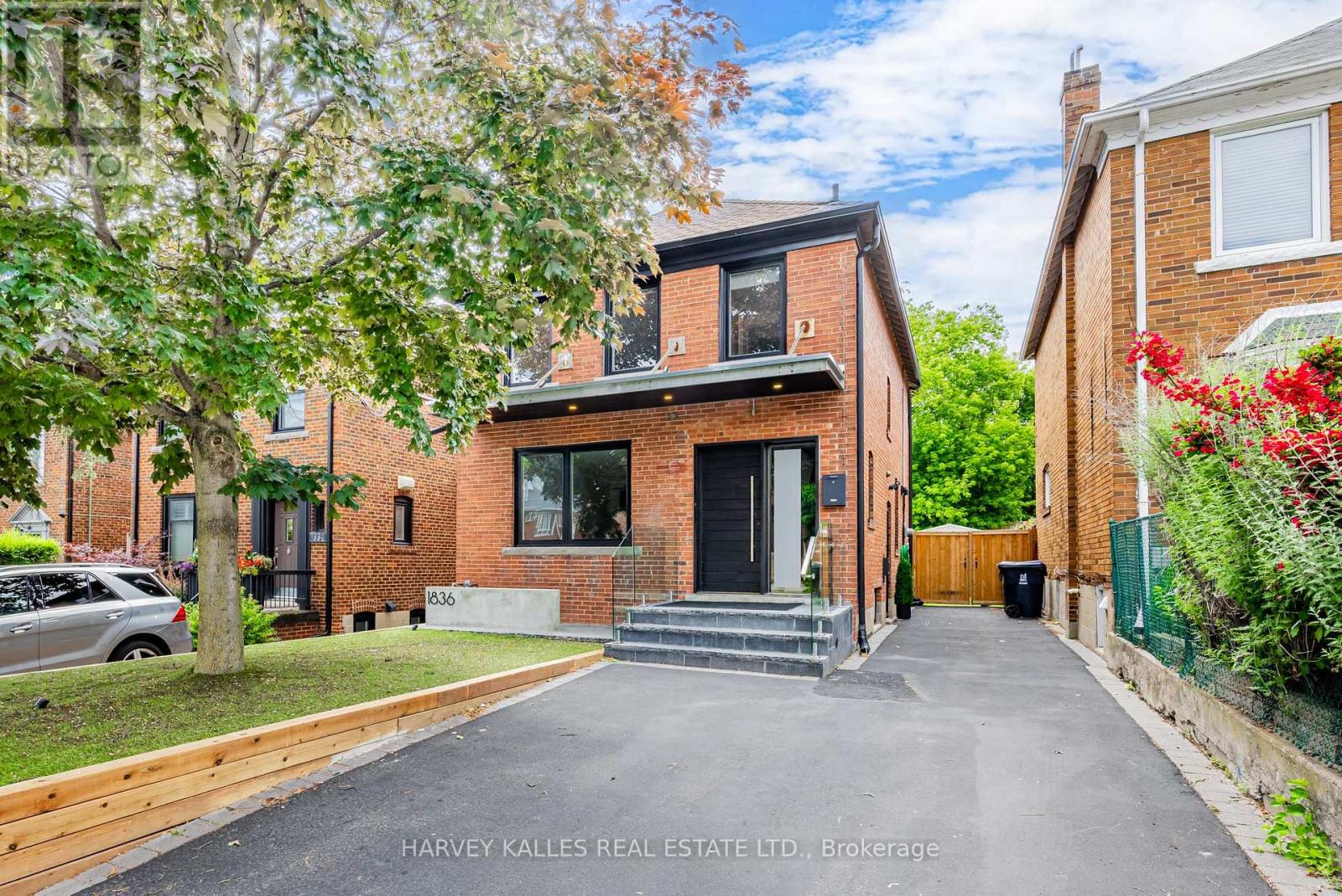 1836 Bathurst Street, Toronto, Ontario M5P 3K7 - Photo 3 - RP8310992811