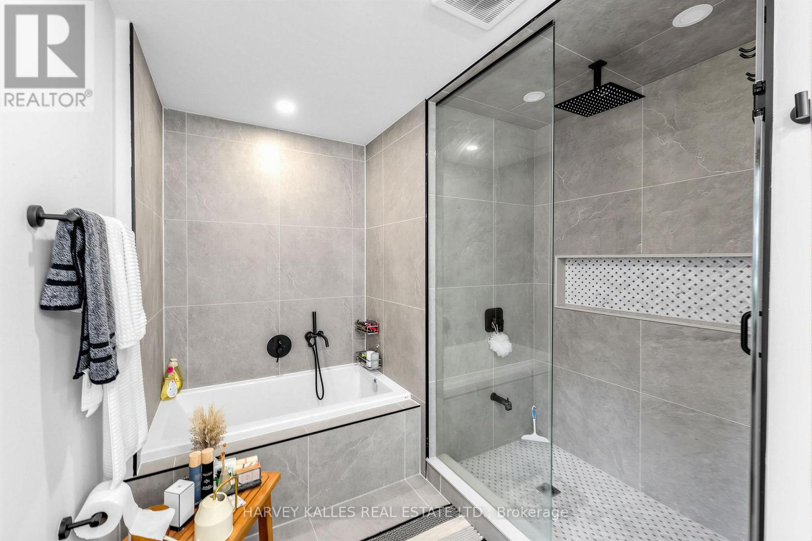 5640 Fifth Line, Milton, Ontario L9T 2X8 - Photo 33 - W13726586